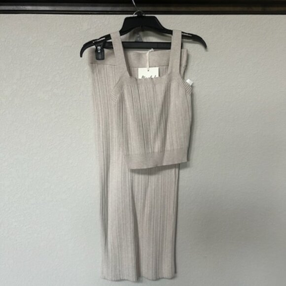 NWT Marled Knit Nude Oatmeal 2 Piece Set Ribbed Tank Top & Bodycon Tube Skirt - Picture 9 of 11